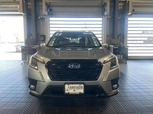 2022 Subaru Forester Premium