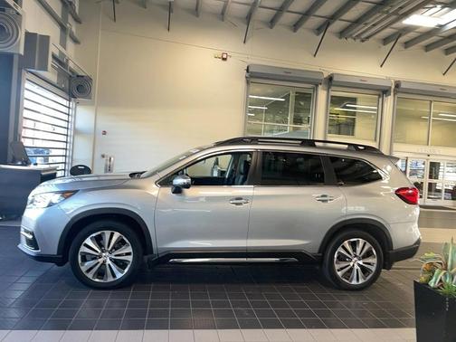 2022 Subaru Ascent Limited 8-Passenger
