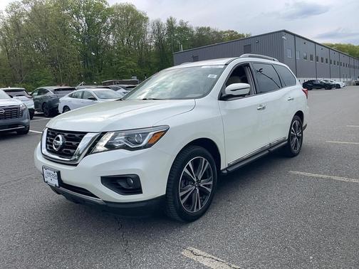 Pearl White Tricoat 2020 Nissan Pathfinder Platinum 4WD