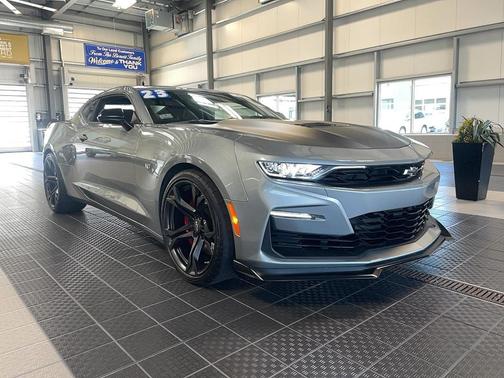 Sharkskin Metallic 2023 Chevrolet Camaro 1SS