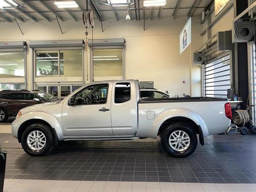 2017 Nissan Frontier SV