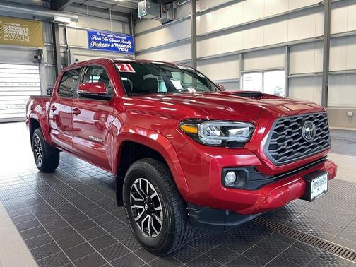 2021 Toyota Tacoma TRD Sport