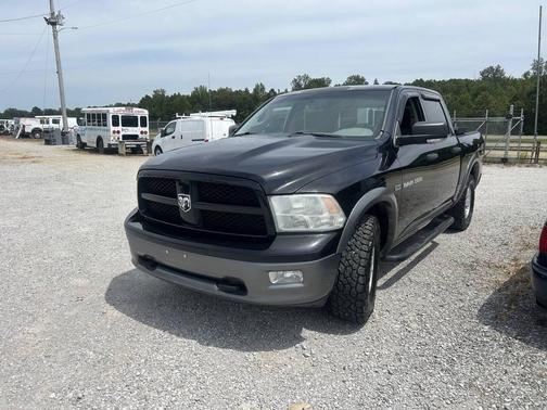 2011 Dodge Ram 1500 Outdoorsman 4x4 4dr Crew Cab 5.5 ft. SB Pickup