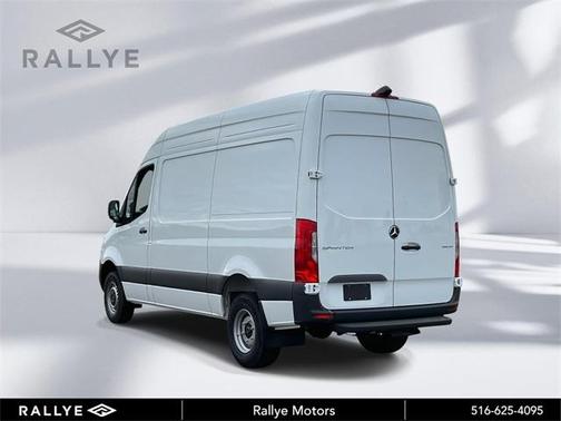2025 Mercedes-Benz Sprinter 3500 144 WB Standard Roof Cargo
