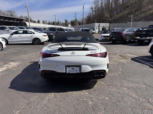 2022 Mercedes-Benz AMG SL 63 Base