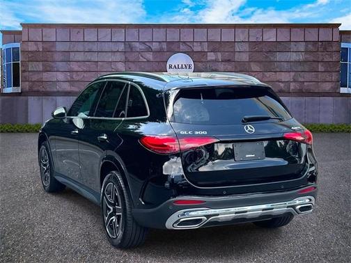 2023 Mercedes-Benz GLC 300 Base 4MATIC