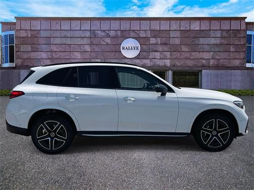 2025 Mercedes-Benz GLC 300 Base 4MATIC