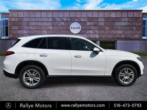 2025 Mercedes-Benz GLC 300 Base 4MATIC