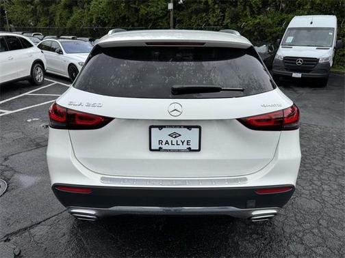 2021 Mercedes-Benz GLA 250 Base 4MATIC