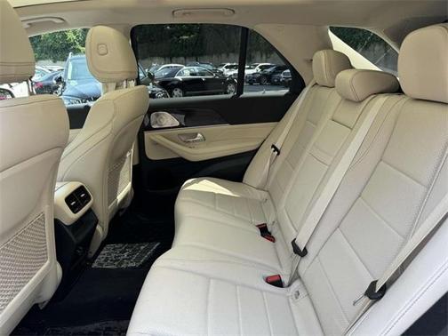 2022 Mercedes-Benz GLE 350 Base 4MATIC