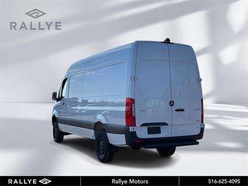 2025 Mercedes-Benz Sprinter 2500 High Roof
