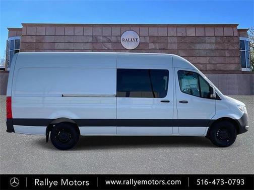2025 Mercedes-Benz Sprinter 2500 High Roof