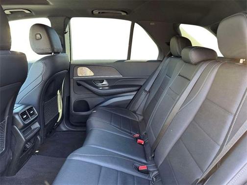 2022 Mercedes-Benz GLE 350 Base 4MATIC