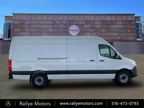 2025 Mercedes-Benz Sprinter 2500 High Roof
