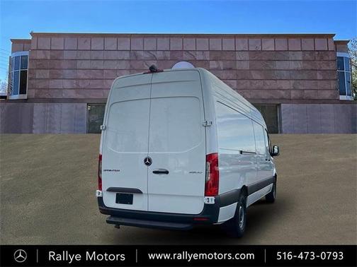 2025 Mercedes-Benz Sprinter 2500 High Roof
