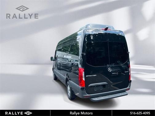 2025 Mercedes-Benz Sprinter 2500 High Roof