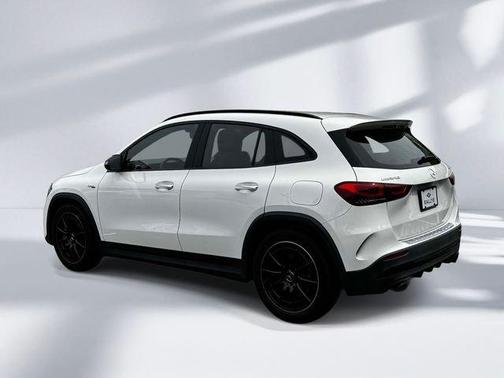 Polar White 2022 Mercedes-Benz AMG GLA 35 Base