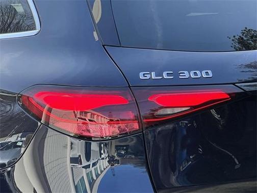 2023 Mercedes-Benz GLC 300 Base 4MATIC