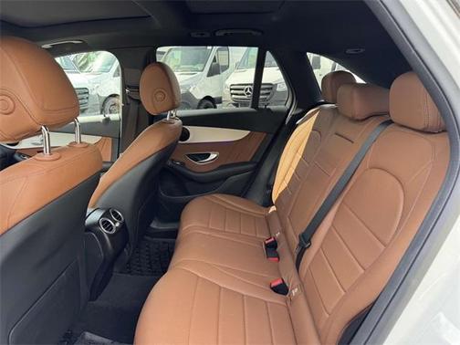 2022 Mercedes-Benz GLC 300 Base 4MATIC