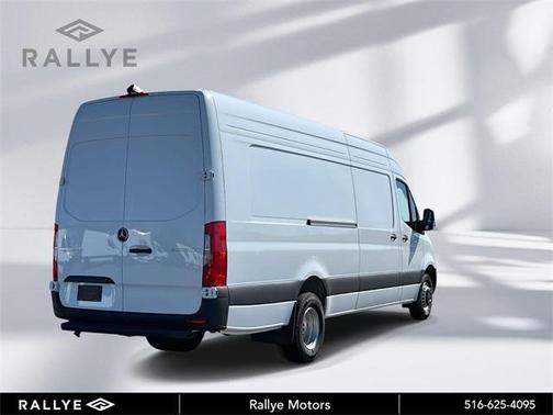 2025 Mercedes-Benz Sprinter 3500XD High Roof