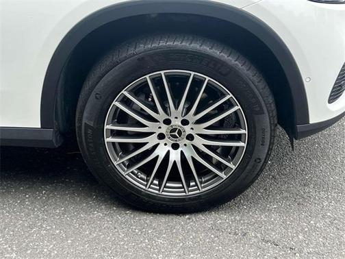 2023 Mercedes-Benz GLC 300 Base 4MATIC