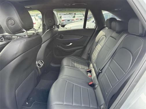 2022 Mercedes-Benz GLC 300 Base 4MATIC