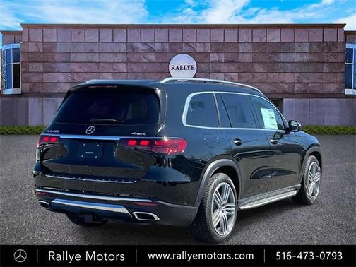 2025 Mercedes-Benz GLS 450 4MATIC