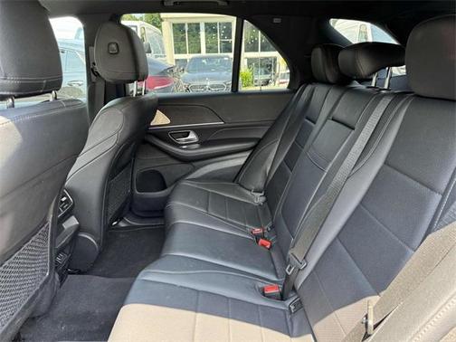 2022 Mercedes-Benz GLE 350 Base 4MATIC