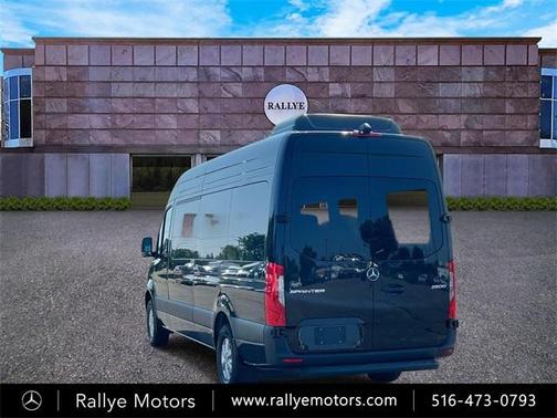 2025 Mercedes-Benz Sprinter 2500 High Roof