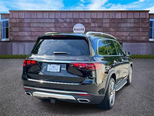 2025 Mercedes-Benz GLS 450 4MATIC