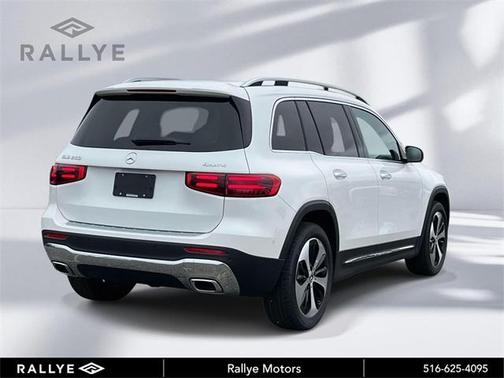 2026 Mercedes-Benz GLB 250 Base 4MATIC