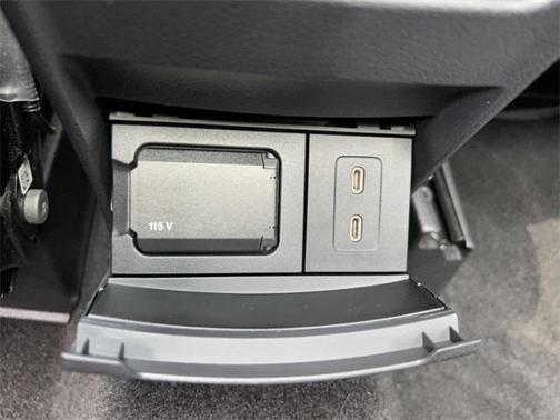 2025 Mercedes-Benz GLB 250 Base 4MATIC