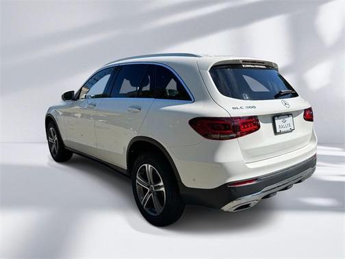 2022 Mercedes-Benz GLC 300 Base 4MATIC