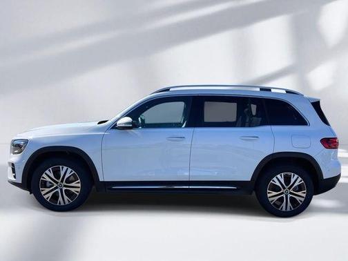White 2026 Mercedes-Benz GLB 250 Base 4MATIC