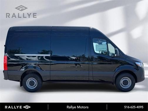 2025 Mercedes-Benz Sprinter 2500 Standard Roof