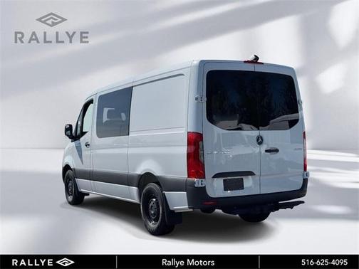 2025 Mercedes-Benz Sprinter 2500 144 WB Standard Roof Crew