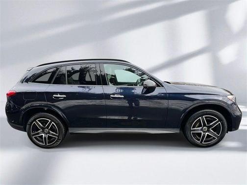 2023 Mercedes-Benz GLC 300 Base 4MATIC