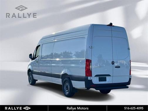 2025 Mercedes-Benz Sprinter 2500 High Roof