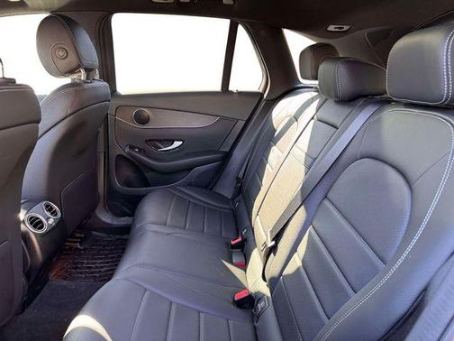 2022 Mercedes-Benz GLC 300 Base 4MATIC