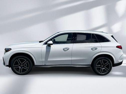 White 2026 Mercedes-Benz GLC 300 Base 4MATIC
