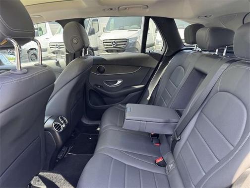 2021 Mercedes-Benz GLC 300 Base 4MATIC