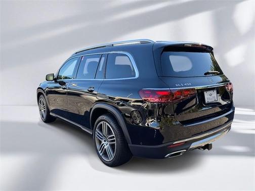 2024 Mercedes-Benz GLS 450 4MATIC