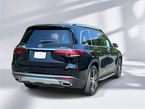2022 Mercedes-Benz GLS 450 4MATIC