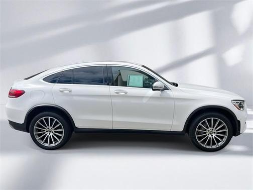 2021 Mercedes-Benz GLC 300 4MATIC Coupe