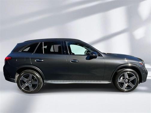 2023 Mercedes-Benz GLC 300 Base 4MATIC