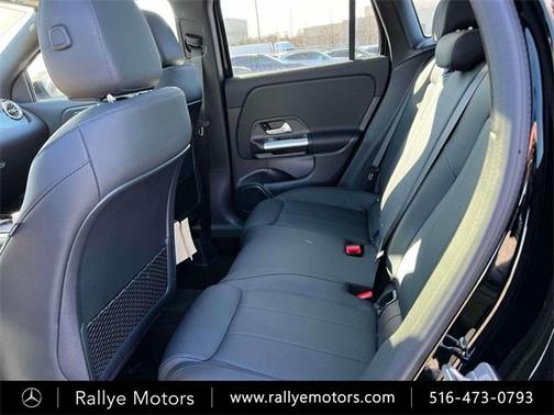 2025 Mercedes-Benz GLA 250 Base 4MATIC