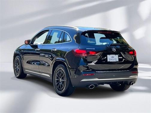 2025 Mercedes-Benz AMG GLA 35 Base