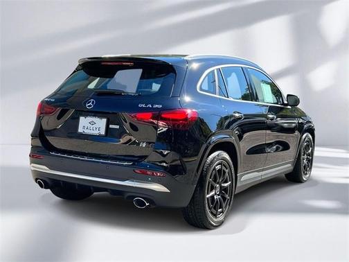 2025 Mercedes-Benz AMG GLA 35 Base