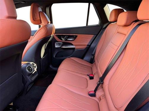 2023 Mercedes-Benz GLC 300 Base 4MATIC