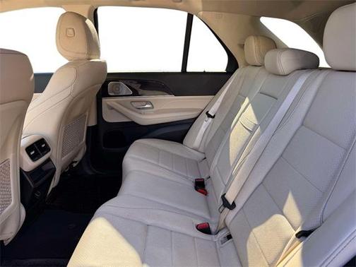 2022 Mercedes-Benz GLE 350 Base 4MATIC